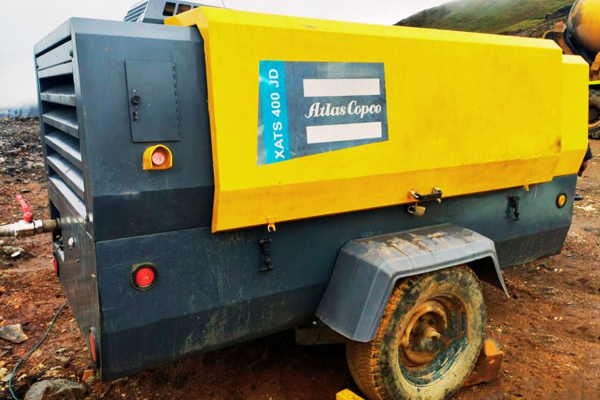 alquiler-de-compresora-xats-400-jd-atlas-copco